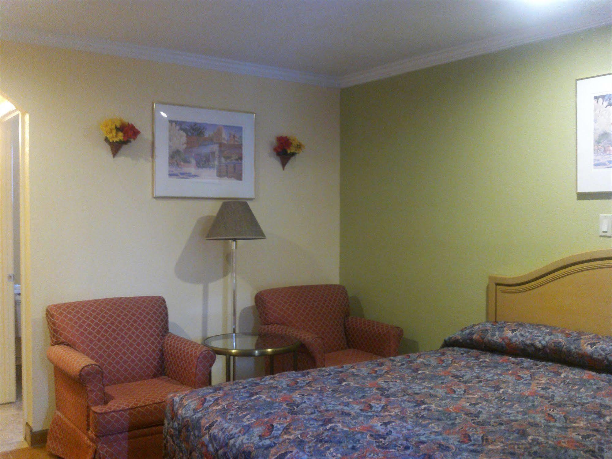 Sunstar Inn Los Banos Dış mekan fotoğraf