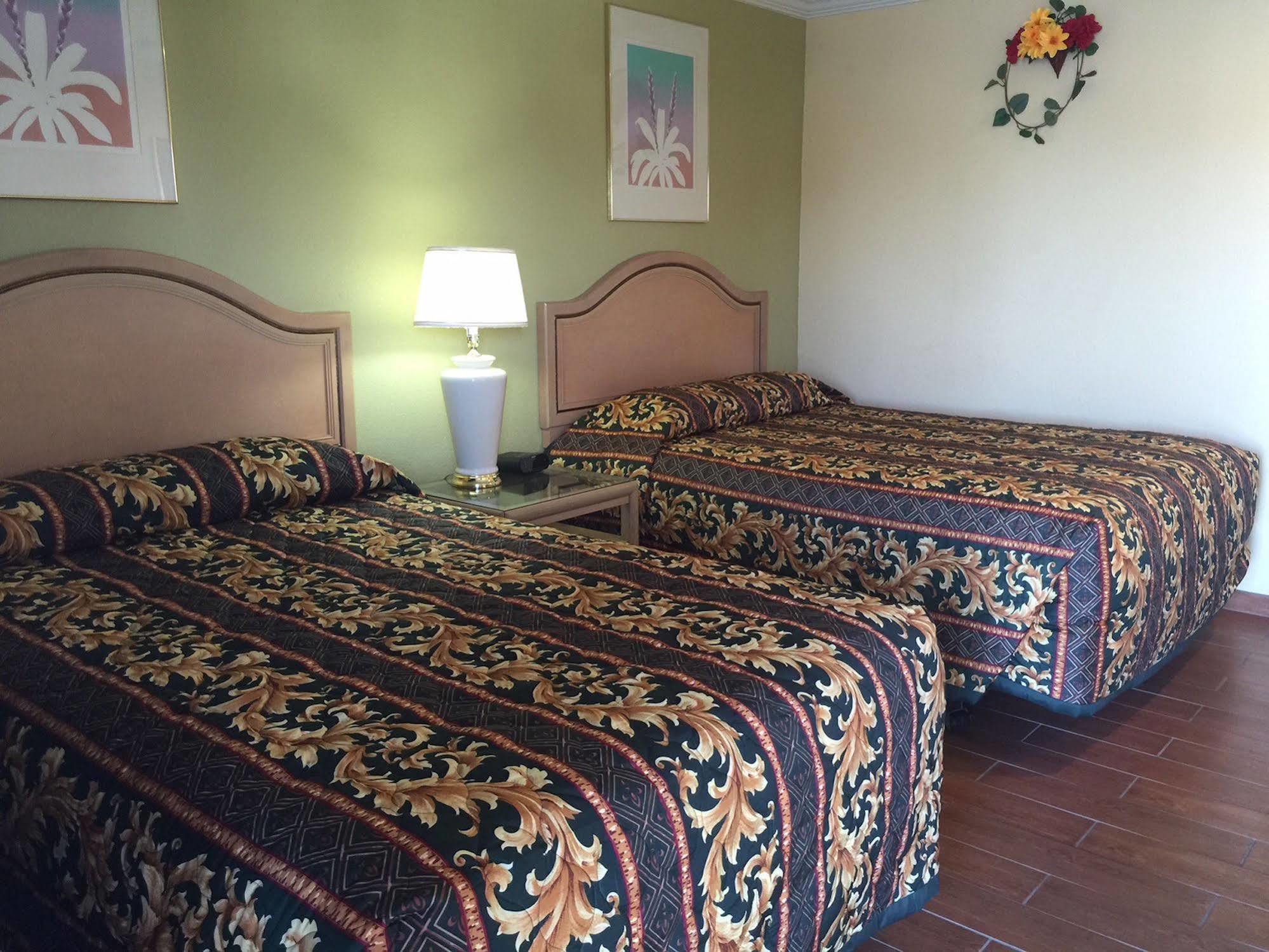 Sunstar Inn Los Banos Dış mekan fotoğraf